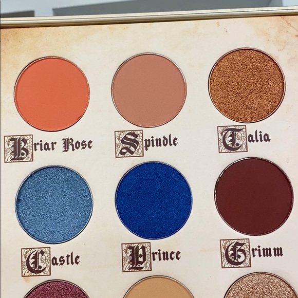 STORYBOOK COSMETICS pallet - Picture 3 of 4
